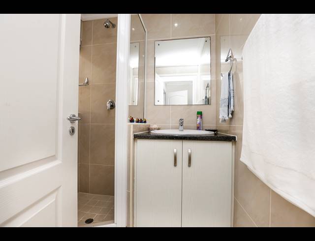2 BEDROOM APARTMENT FOR SALE IN LA LUCIA